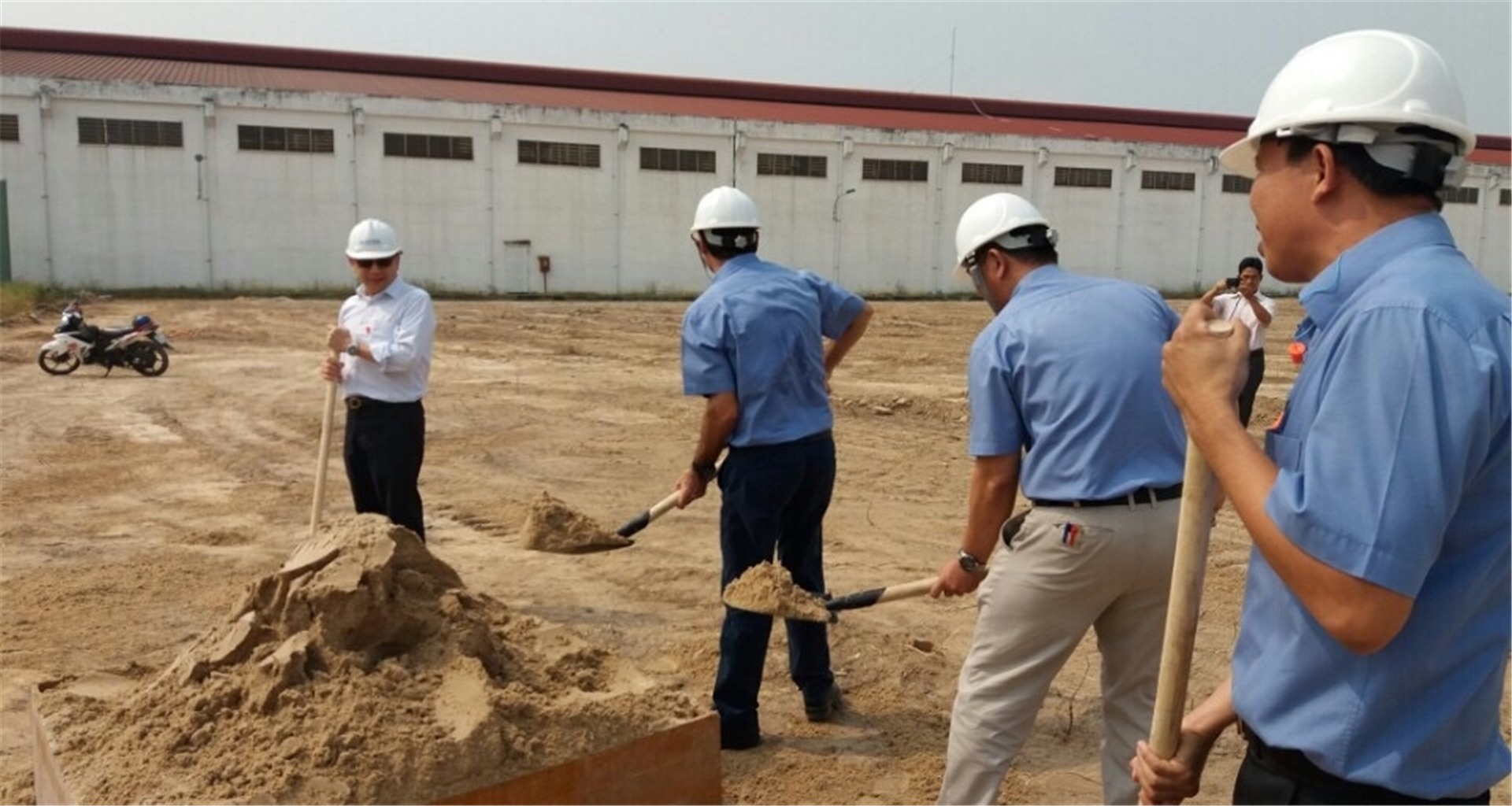 Lễ khởi công công trình xây dựng nhà kho thuộc nhà máy API Việt Nam